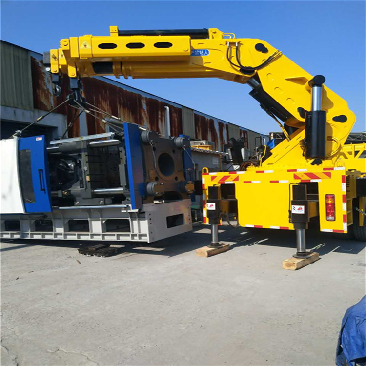 丰县 大吨位折臂吊出租费用解析：一小时租赁多少钱